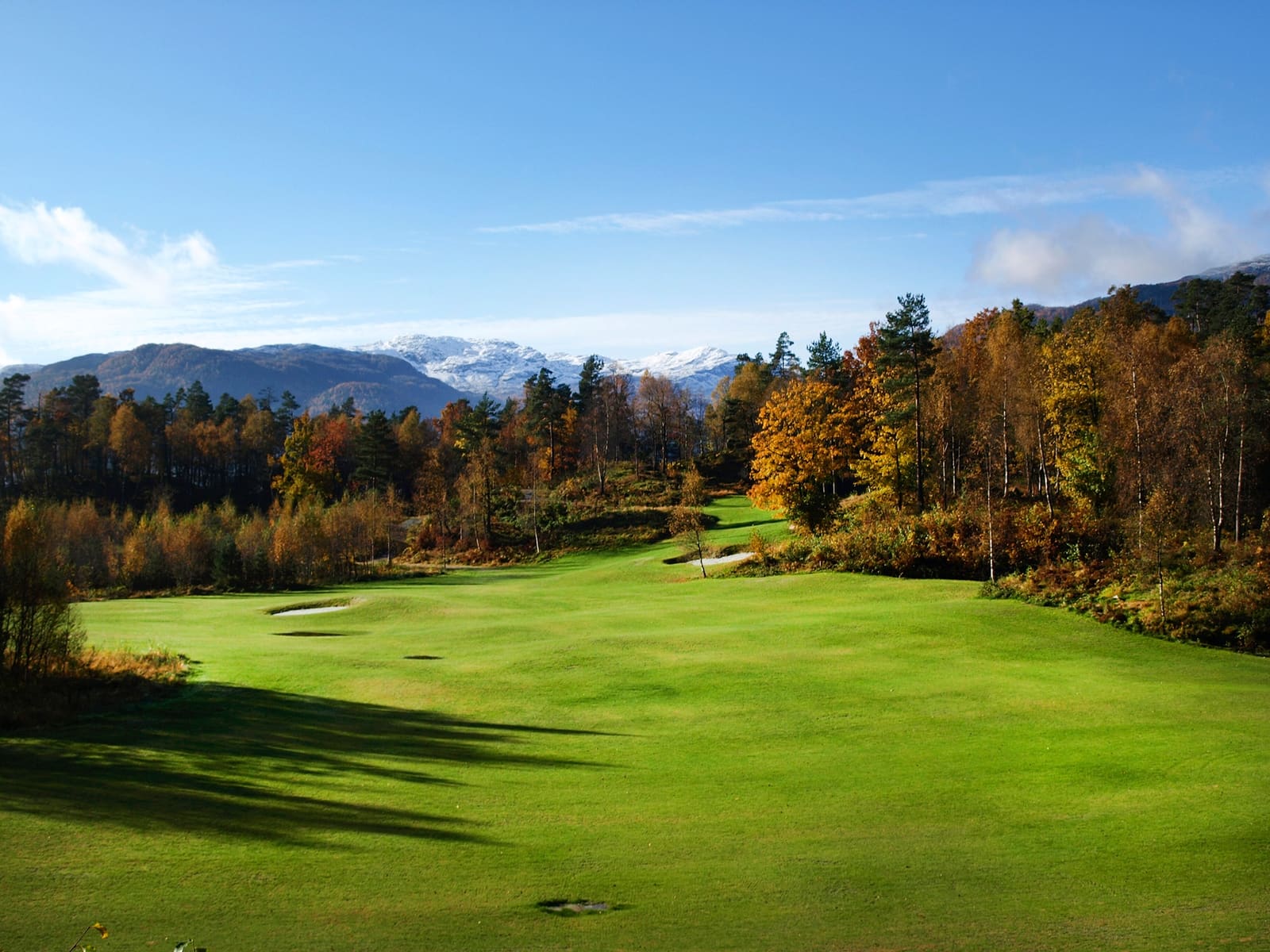 Sauda Golfklubb | Velkommen til Sauda golfbane, lengst inn i ...